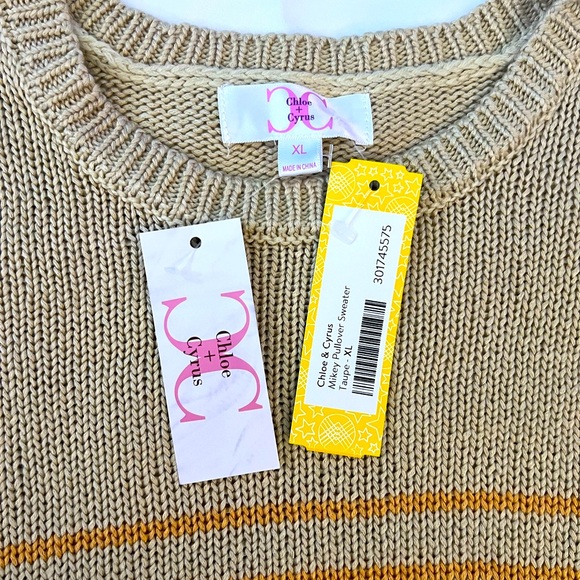 Chloe & Cyrus Other - Mikey Pullover Sweater